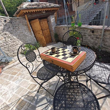 "Villa 70" Guesthouse Gjirokaster Exterior photo