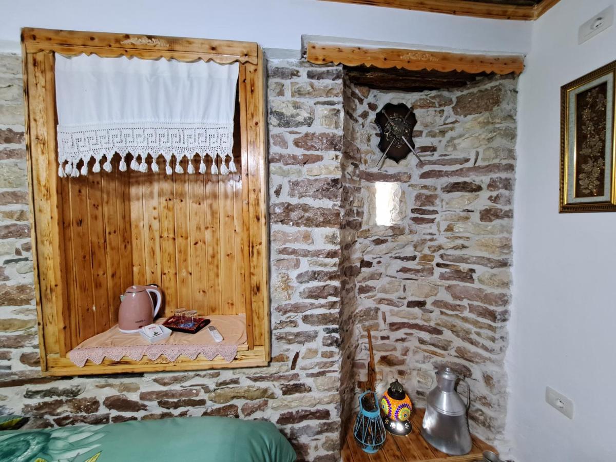 "Villa 70" Guesthouse Gjirokaster Exterior photo