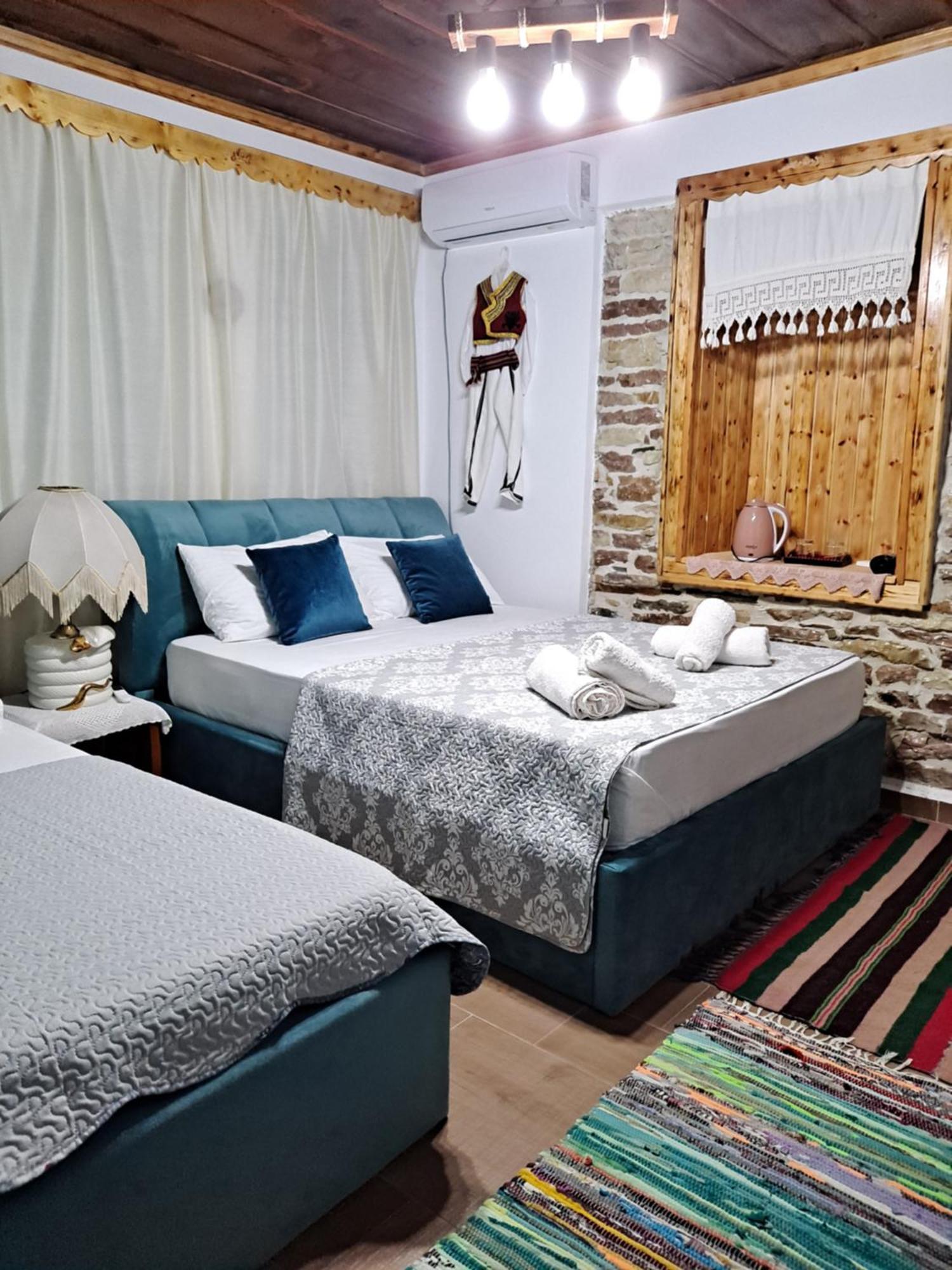 "Villa 70" Guesthouse Gjirokaster Exterior photo