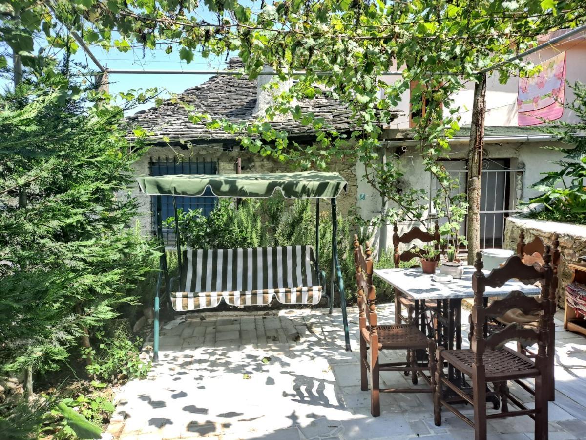 "Villa 70" Guesthouse Gjirokaster Exterior photo