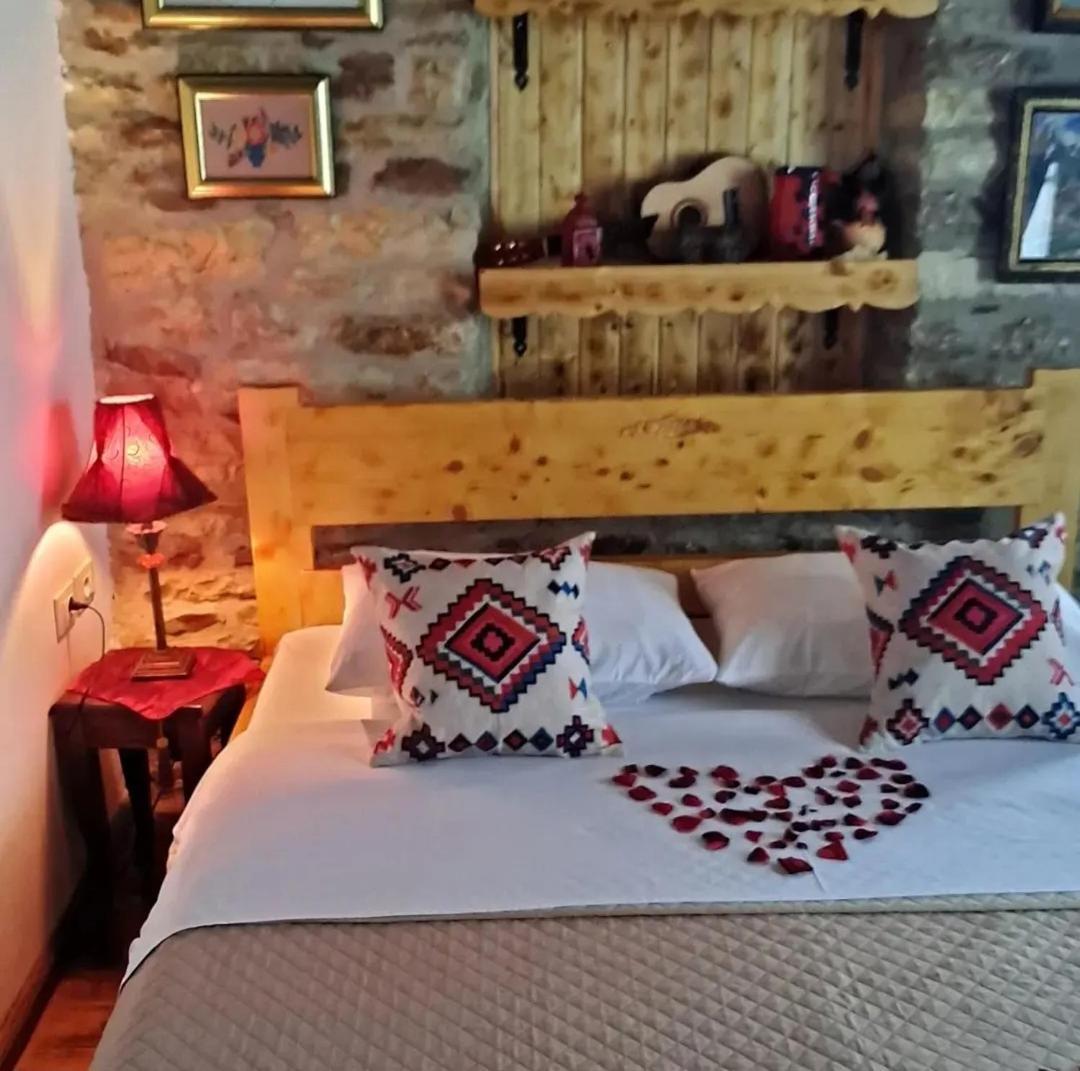 "Villa 70" Guesthouse Gjirokaster Exterior photo