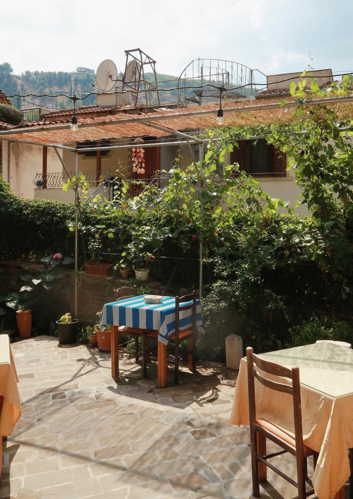 "Villa 70" Guesthouse Gjirokaster Exterior photo