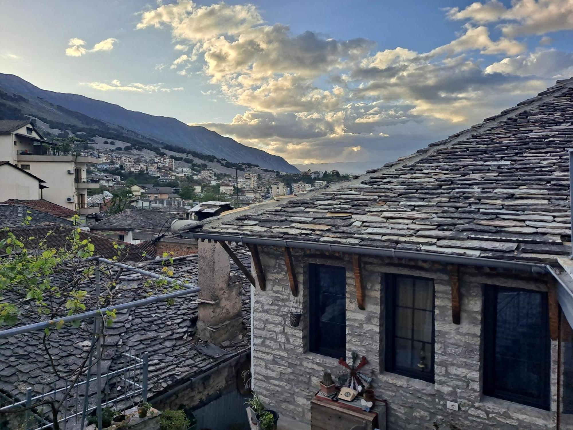 "Villa 70" Guesthouse Gjirokaster Exterior photo