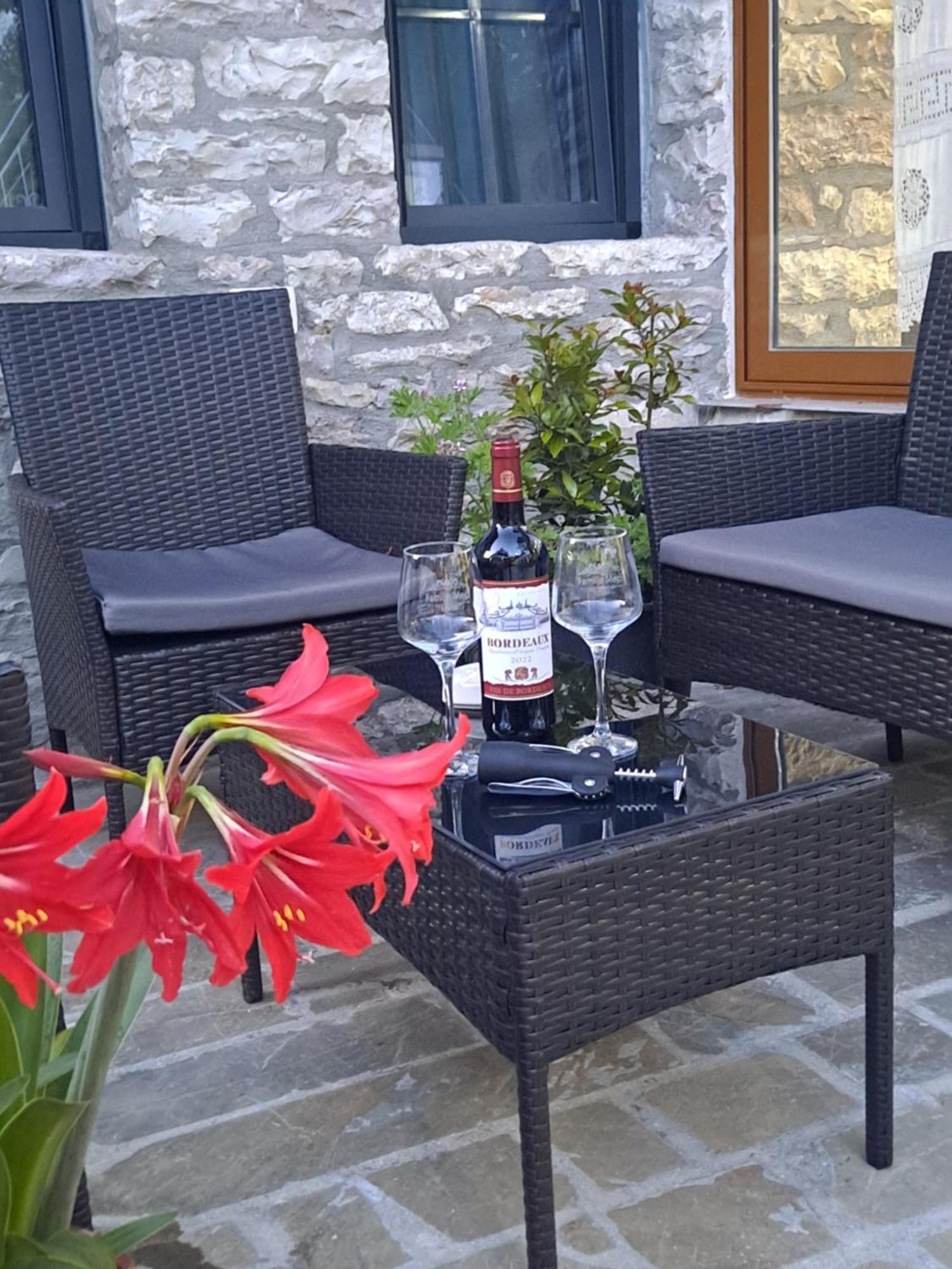 "Villa 70" Guesthouse Gjirokaster Exterior photo